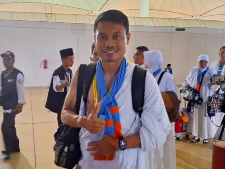 Tunaikan Ibadah Haji, Dedi Kusnandar Doakan Persib Bandung: Semoga Lebih Berprestasi!