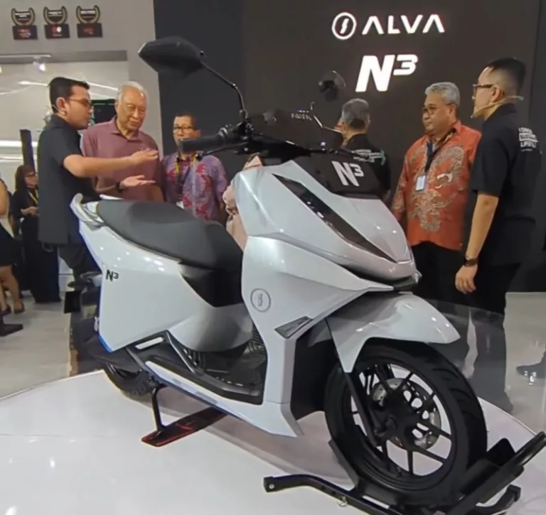 Alva Resmi Luncurkan Motor Listrik Murah Terbaru di GIIAS 2024 ...