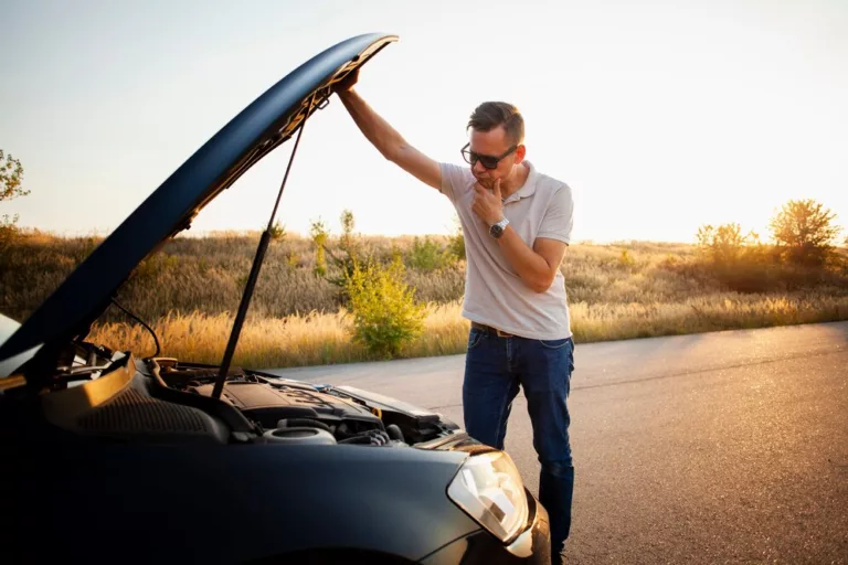 Waspada! Ini 3 Kerusakan Komponen yang Bisa Bikin Mobil Mogok, Apa Saja?