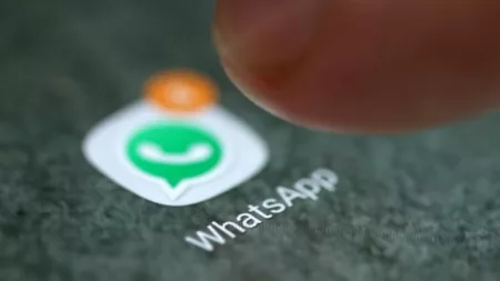 WhatsApp Disadap/ (REUTERS/Dado Ruvic)